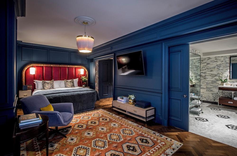 The Bloomsbury Room Type - Luxury Studio Suite, 1 King Bed