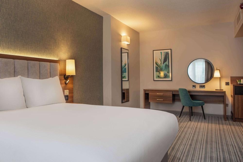 DoubleTree by Hilton Hotel London - Chelsea Room Type - Room, Accessible
