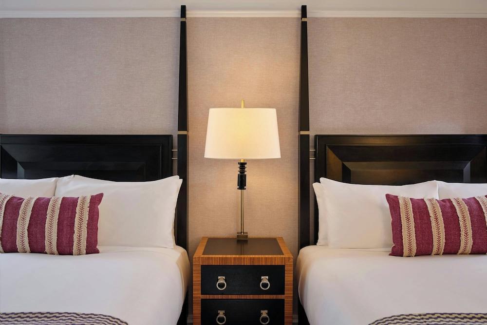 St. Ermins Hotel, Autograph Collection Room Type - Deluxe Room, 2 Double Beds