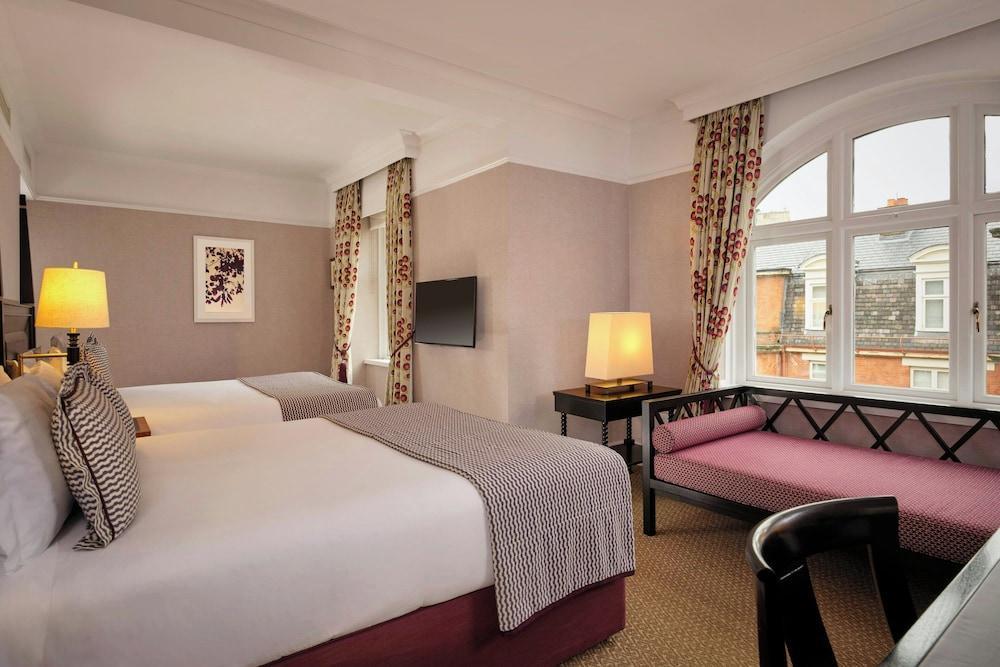 St. Ermins Hotel, Autograph Collection Room Type - Family Room, 2 Queen Beds, Courtyard View St. Ermins Hotel, Autograph Collection Room Type - Family Room, 2 Queen Beds, Courtyard View