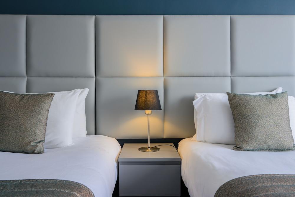 Kensington Court Hotel Room Type - Twin Room