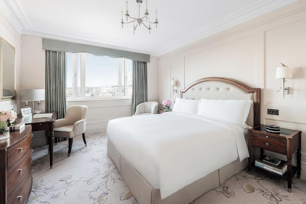The Langham, London Room Type - Superior Room (1 Queen Bed)