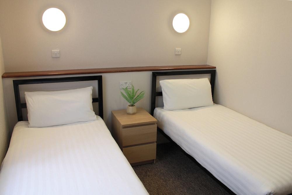 Lords Hotel Room Type - Superior Twin Room
