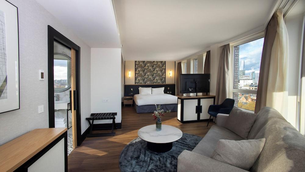 H10 London Waterloo Room Type - Junior Suite Sky View