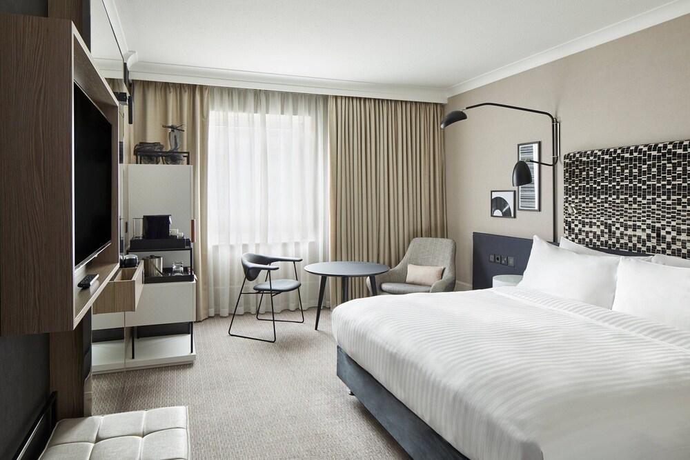 London Marriott Hotel Maida Vale Room Type - Superior Room, 1 King Bed