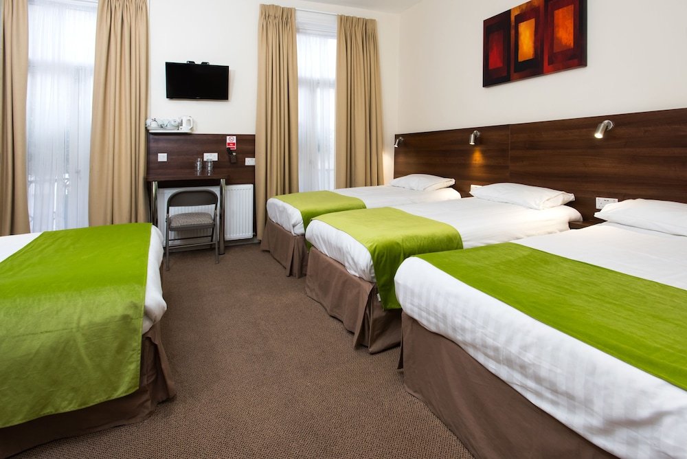 Marble Arch Inn - Tap to explore photos