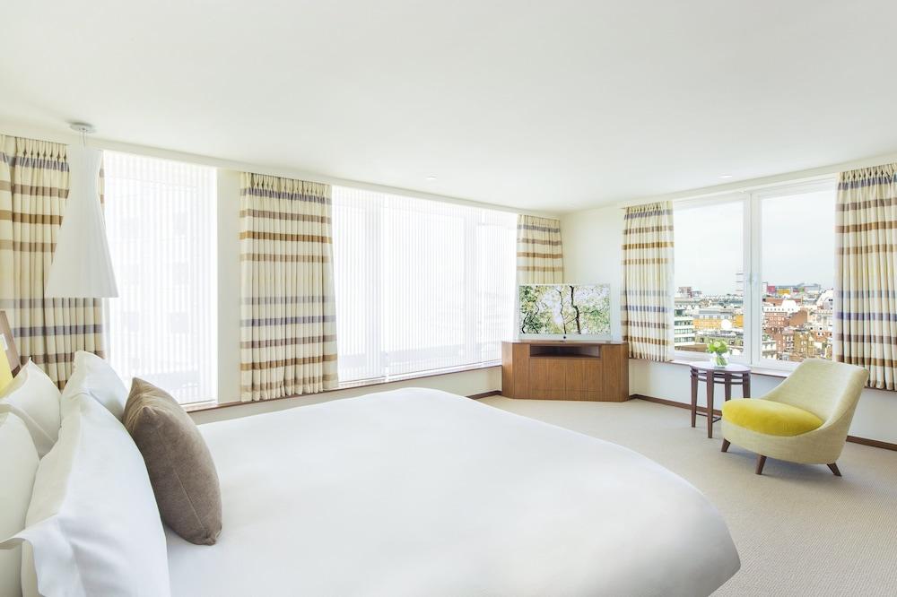 COMO Metropolitan London Room Type - Junior Suite (City)