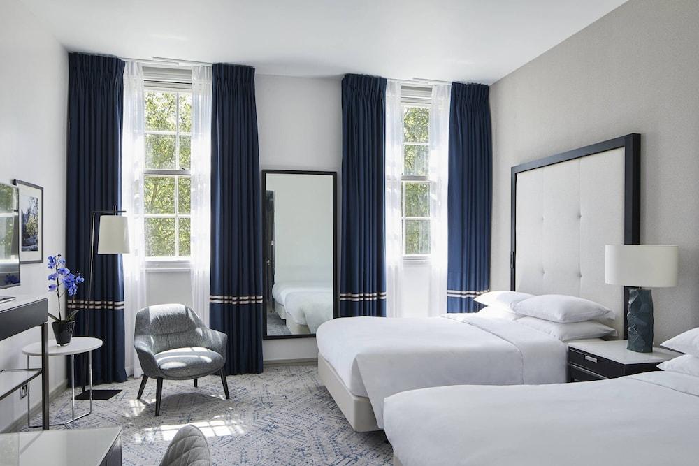 London Marriott Hotel Grosvenor Square Room Type - Superior Room with Two Double Beds and View