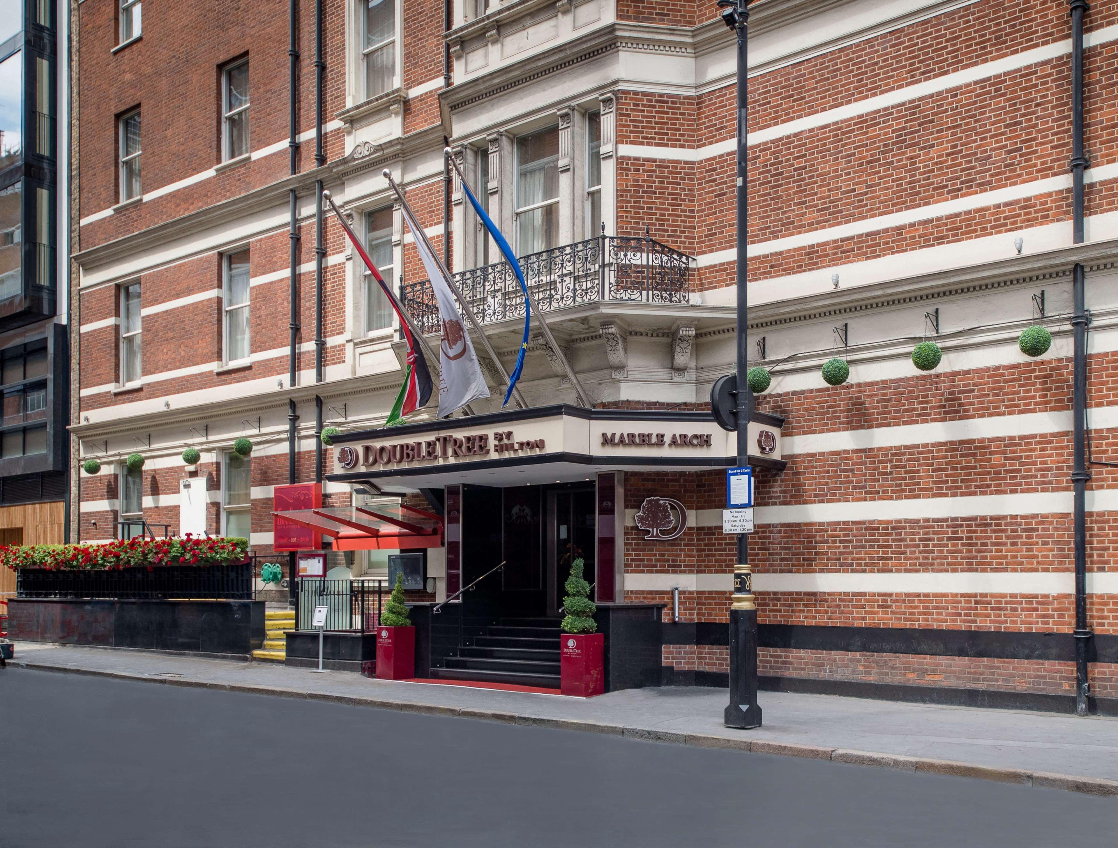 Doubletree by Hilton London Marble Arch - Tap to explore photos