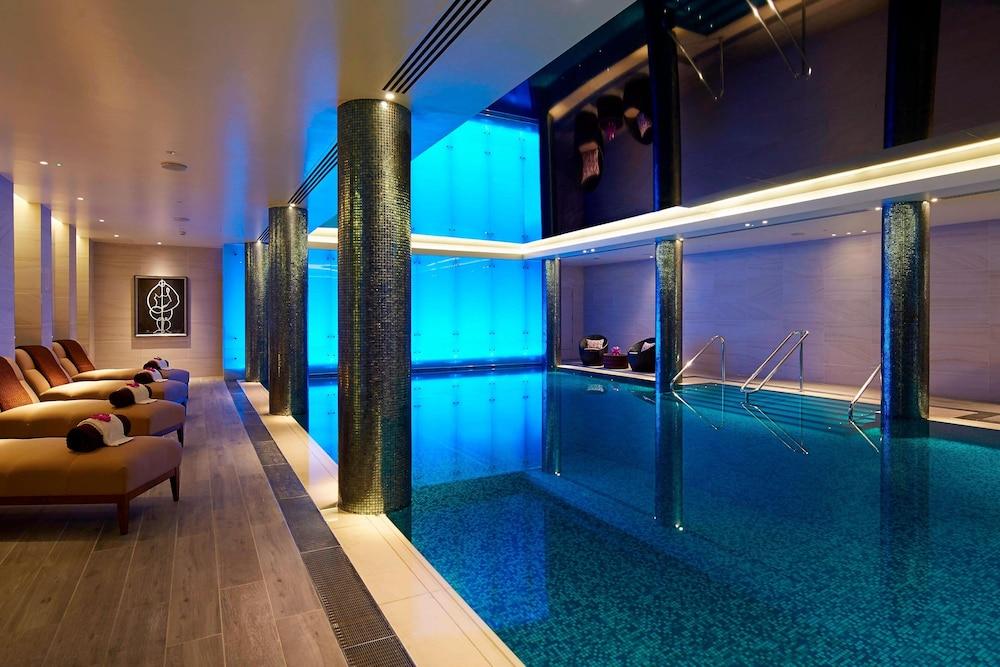 London Marriott Hotel Park Lane - Tap to explore photos