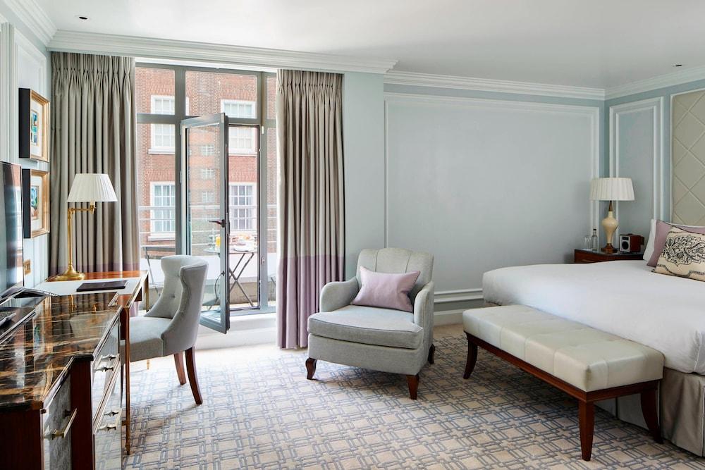 London Marriott Hotel Park Lane Room Type - Executive Room, 1 Double Bed, Balcony