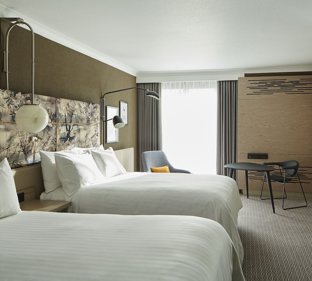 London Marriott Hotel Regents Park - Tap to explore photos