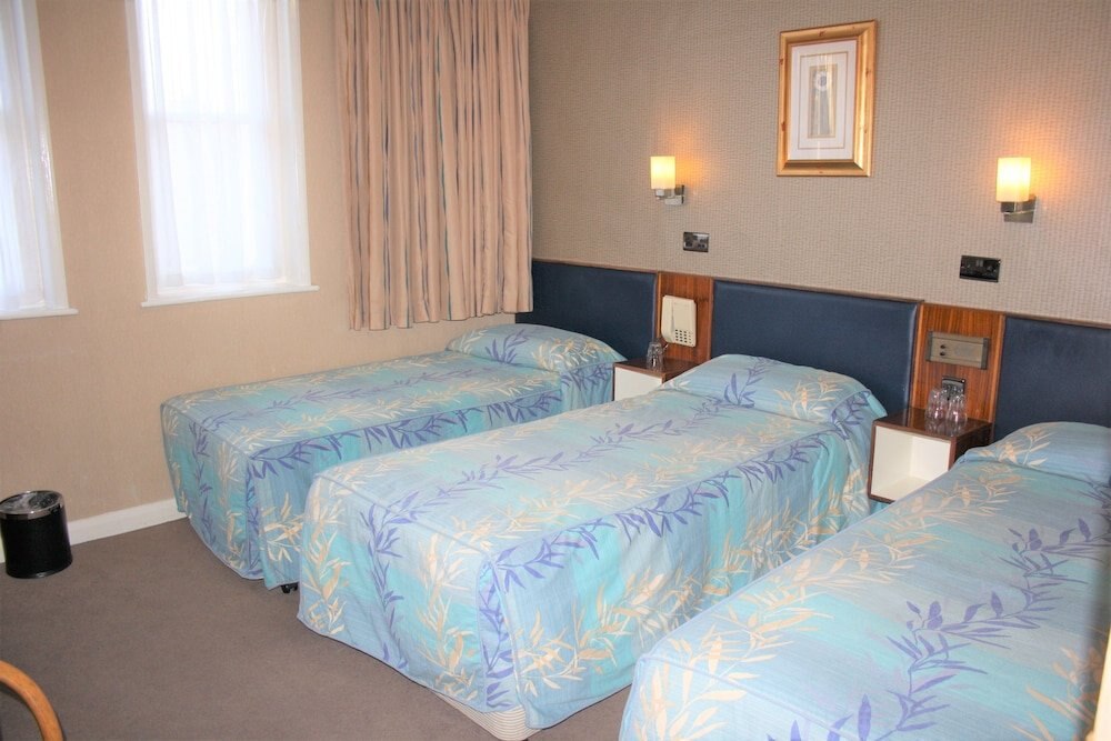 Mitre House Hotel Room Type - Triple Room