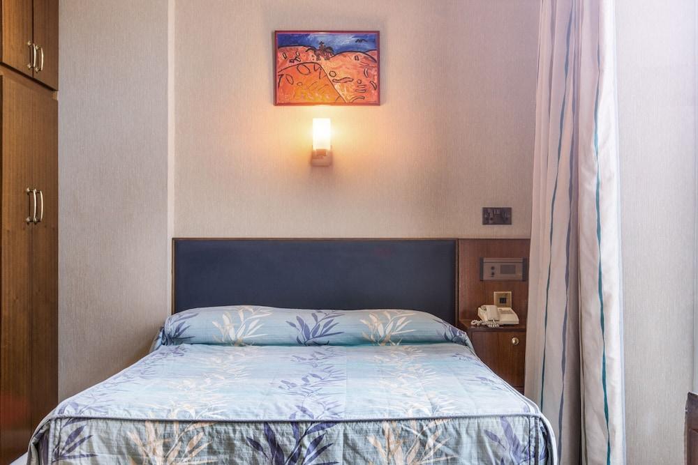 Mitre House Hotel Room Type - Double Room