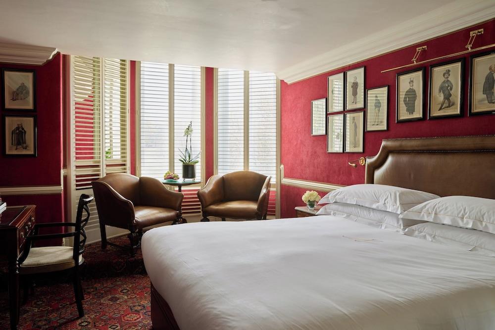 The Milestone Hotel Room Type - Deluxe Room, Park View (King/Twin)