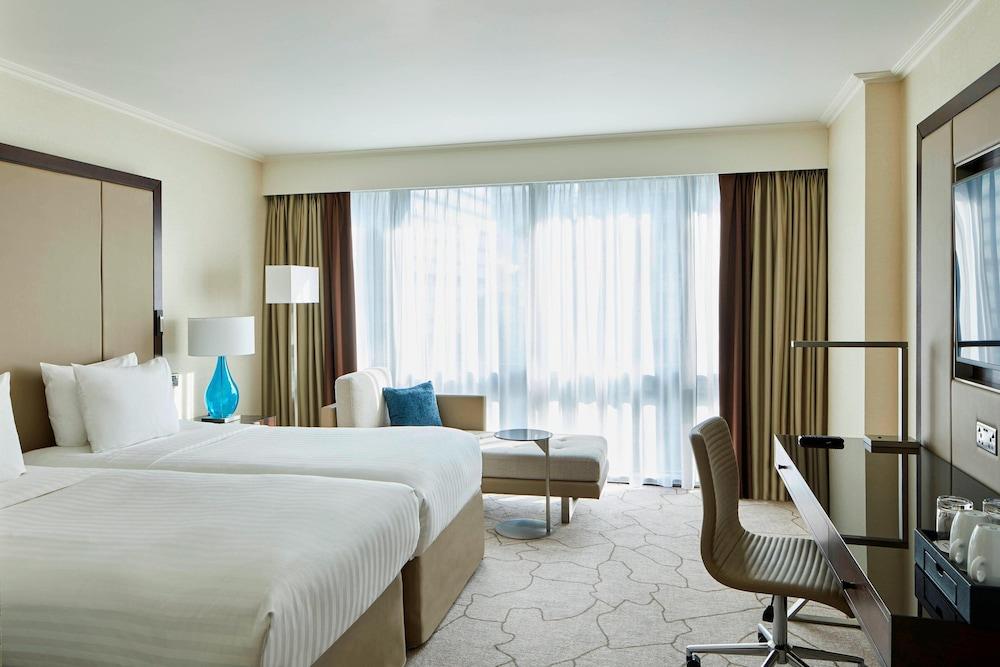 London Marriott Hotel Canary Wharf Room Type - Deluxe Room, 2 Twin Beds