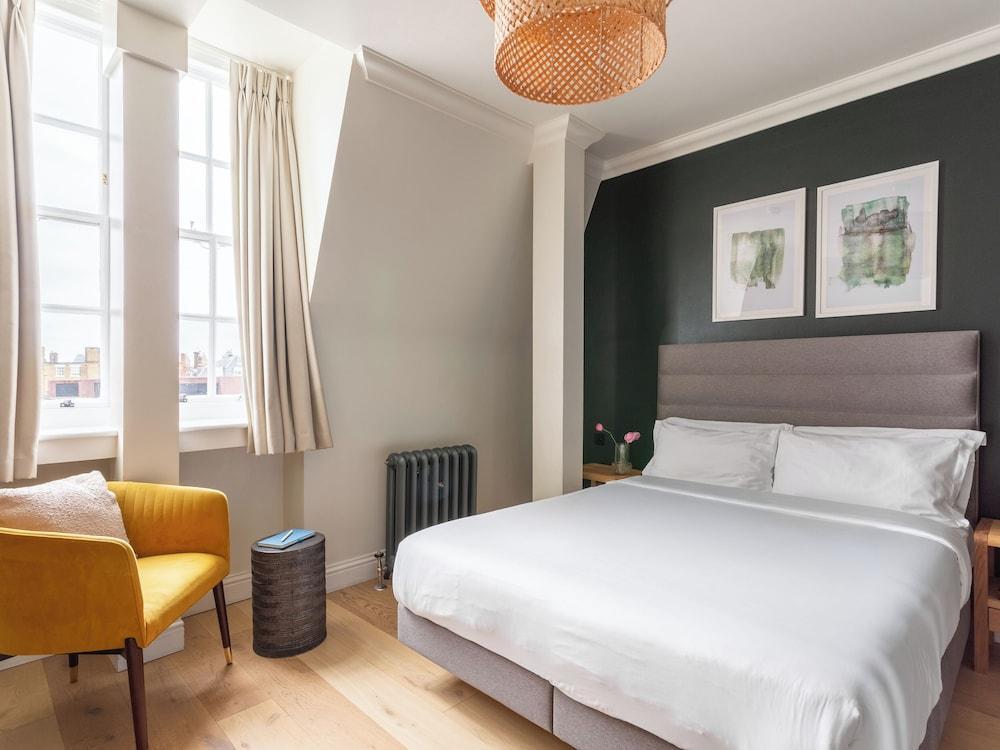 Numa London Chelsea Green Room Type - Large Room