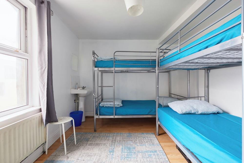 NX London Hostel Room Type - Bed in a Shared 4-bed Female Dormitory