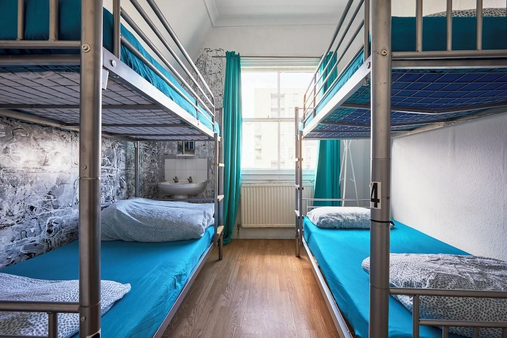 NX London Hostel Room Type - Quadruple Room