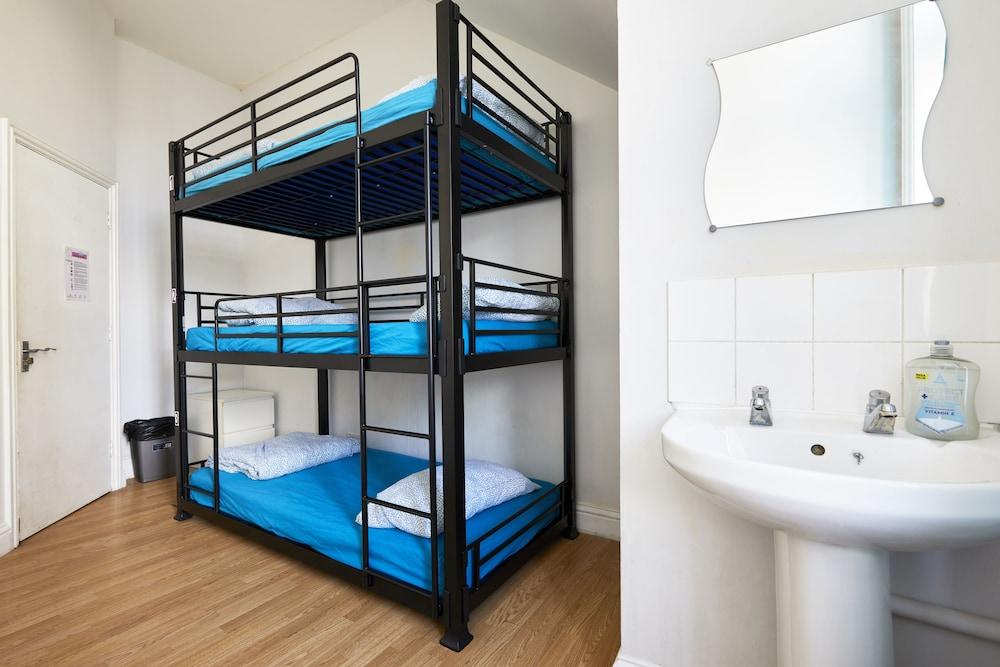 NX London Hostel Room Type - Triple Room