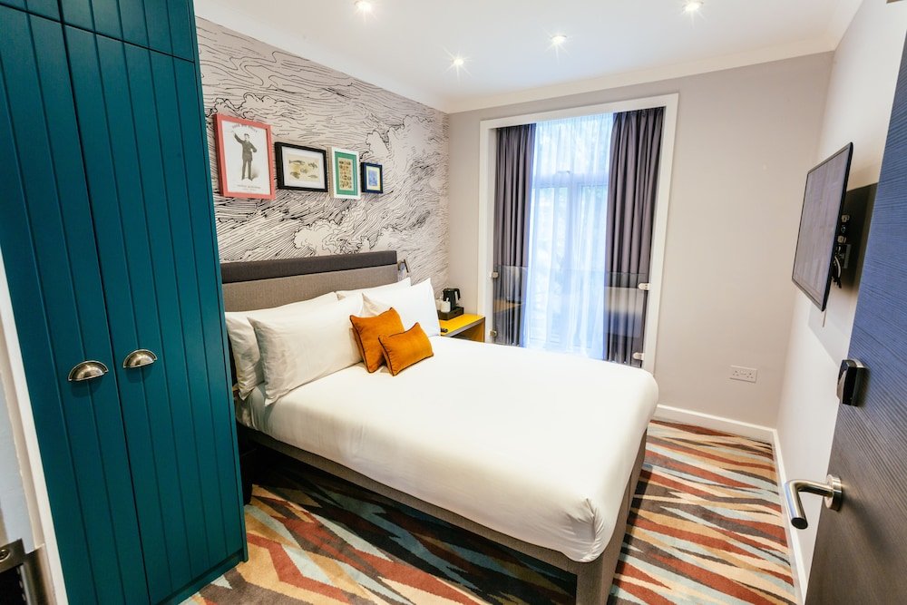 The Oliver Plaza Hotel Room Type - Double Room