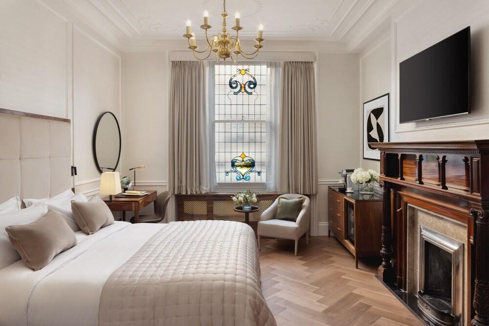 The Queen's Gate Hotel Room Type - Townhouse Executive Superking