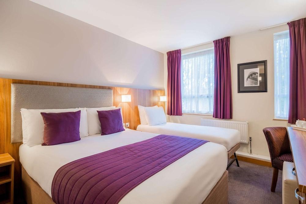 Quality Hotel Hampstead Room Type - Standard Double Room