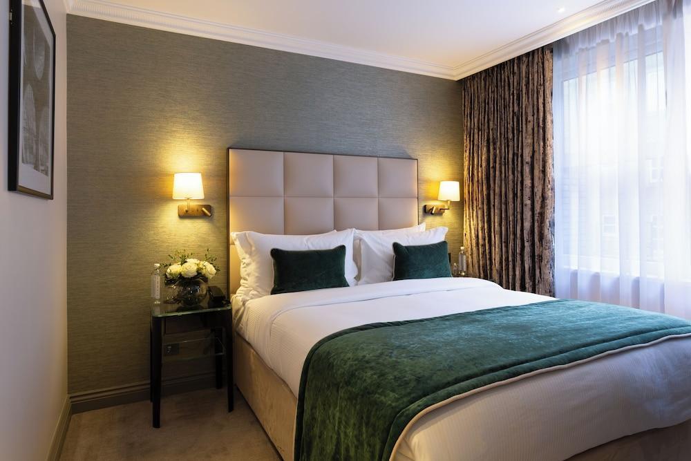 The Rathbone Hotel, Fitzrovia Room Type - The Junior Double