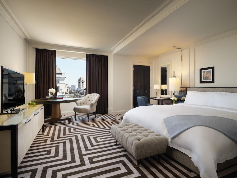 Rosewood London Room Type - Executive Room, 1 King Bed