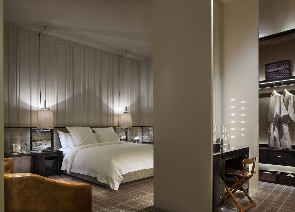Rosewood London Room Type - Signature Suite (Noble)