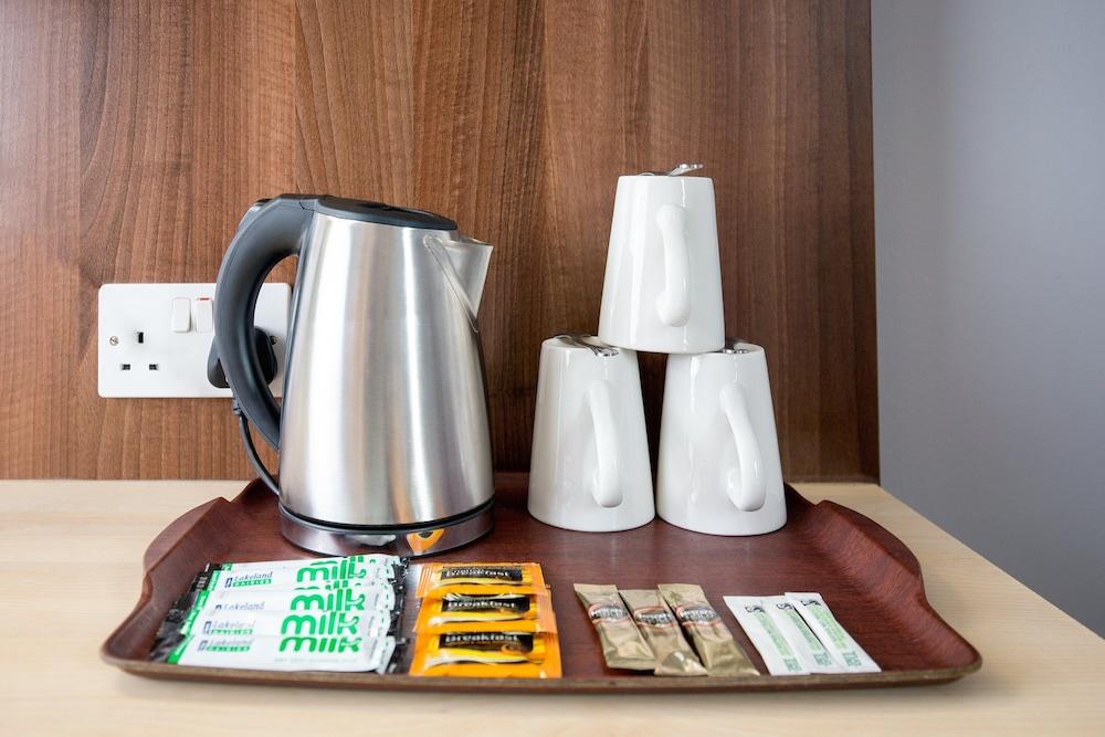 Royal National Hotel Room Type - Triple Room