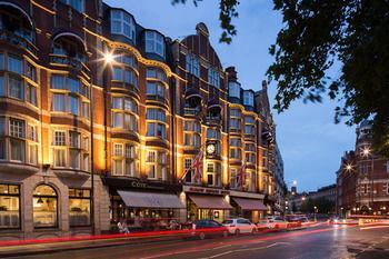 Sloane Square Hotel - Tap to explore photos
