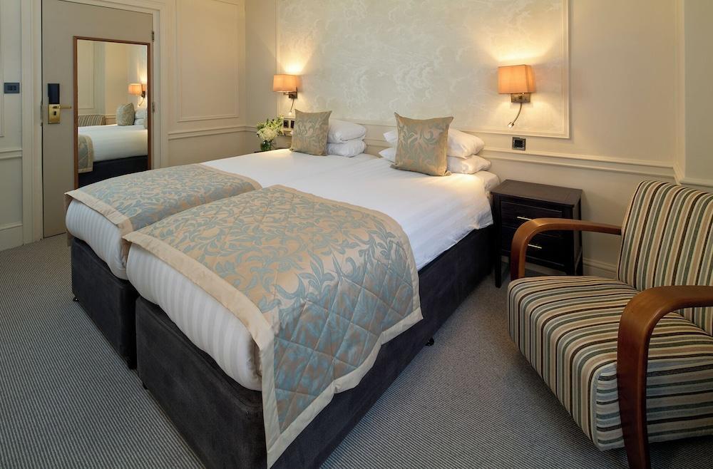 Sloane Square Hotel Room Type - Superior Twin Room