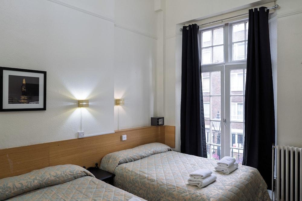 St. George hotel Room Type - Standard Quadruple Room
