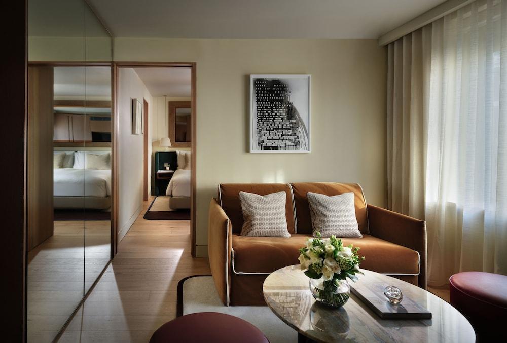 The Hari Room Type - Junior Suite, City View