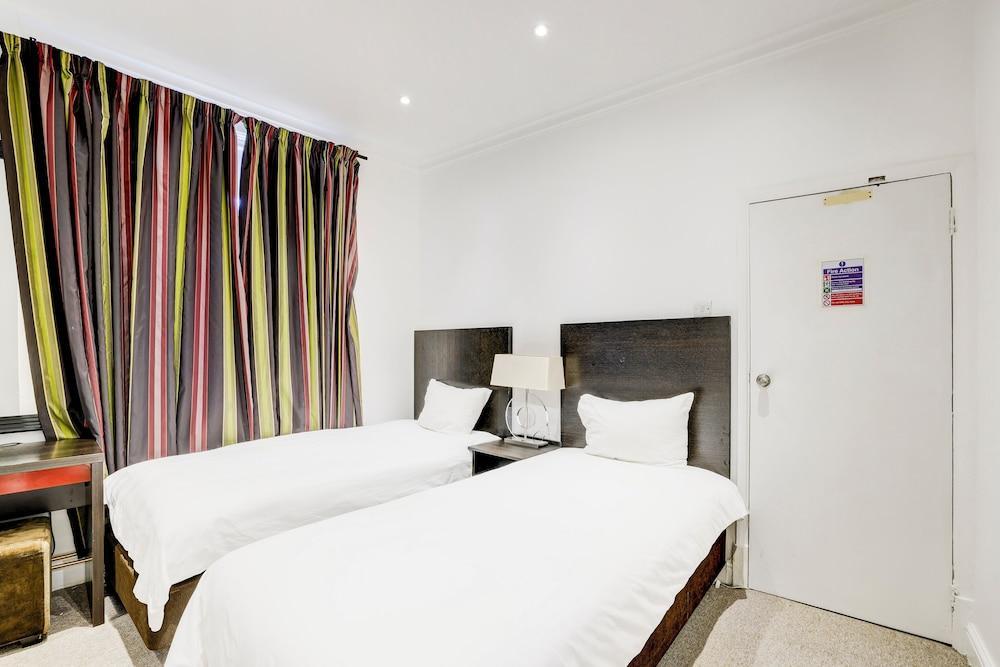 London Shelton Hotel Room Type - Superior Double or Twin Room