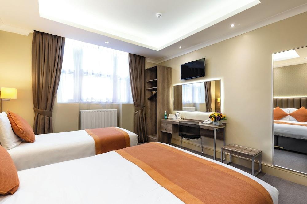 Sidney Hotel London Victoria Room Type - Standard Triple Room