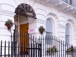 Smart Russell Square Hostel - Tap to explore photos