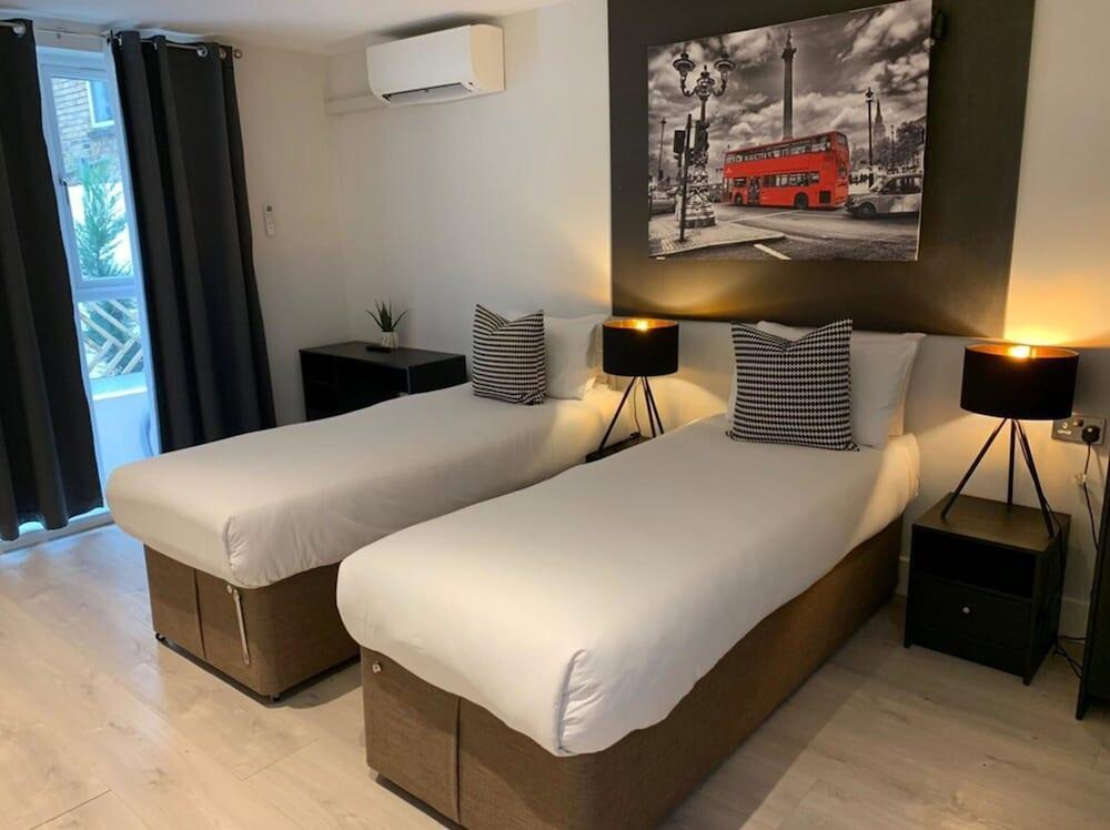 W6 Hotel Hammersmith Room Type - Deluxe Twin Studio