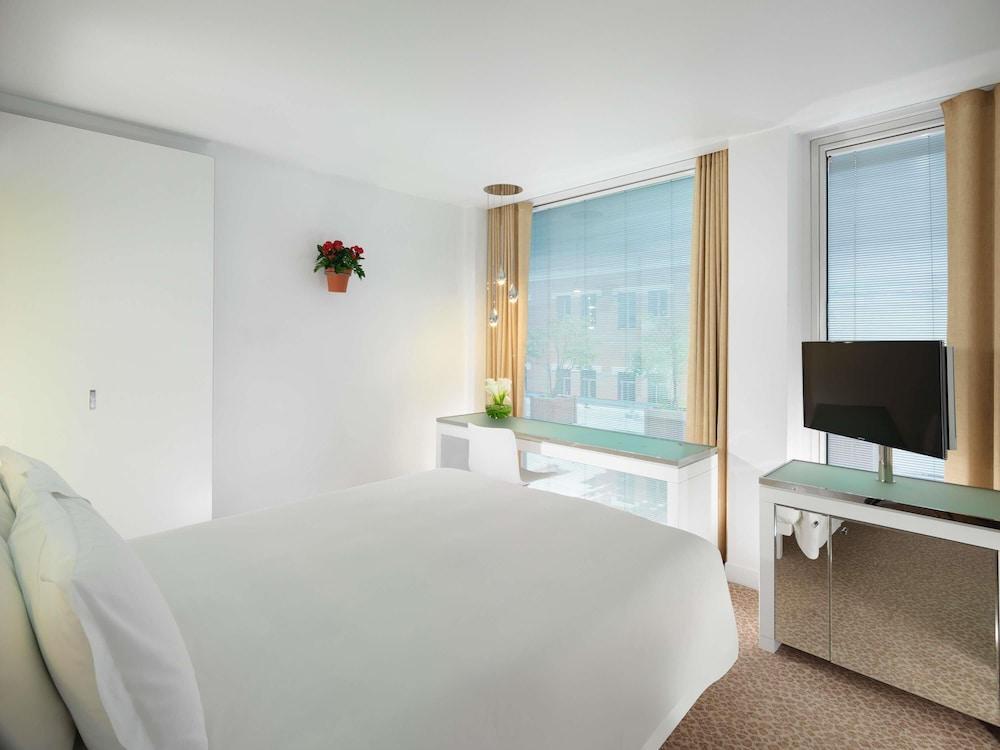 St Martins Lane Room Type - Standard Room, 1 Queen Bed