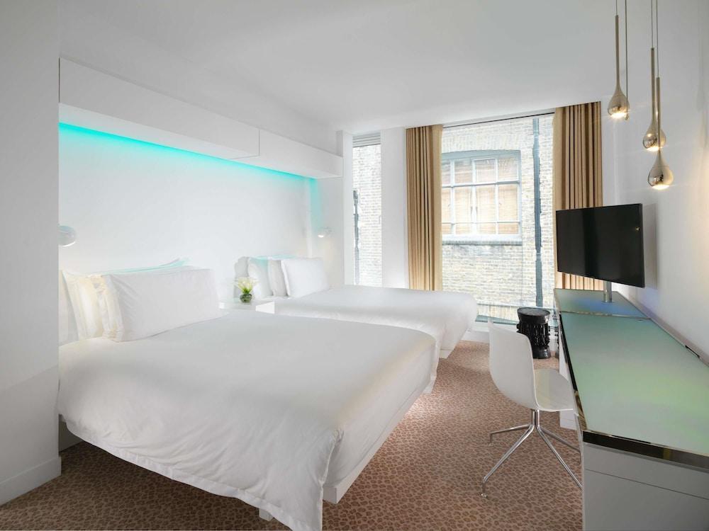 St Martins Lane Room Type - Superior Room, 2 Double Beds