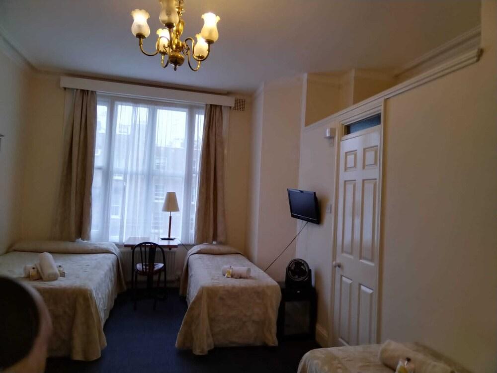 St Simeon Room Type - Suite, Ensuite
