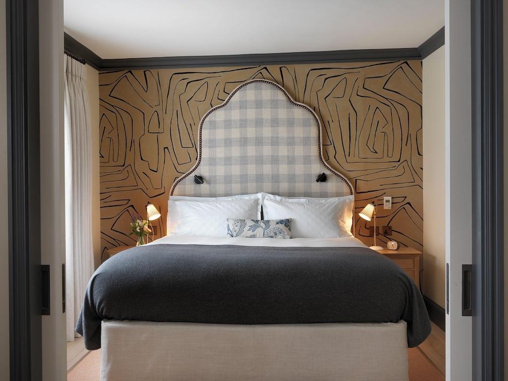 The Stafford London Room Type - Junior Suite (Carriage House)