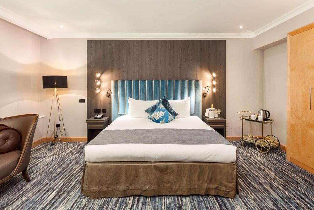 Courthouse Hotel Room Type - Deluxe Room