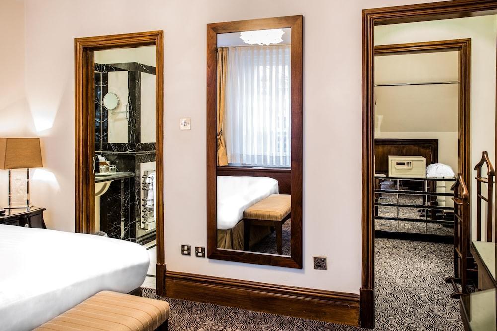 Courthouse Hotel Room Type - Suite, 1 Bedroom