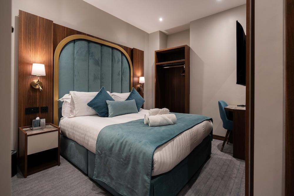 St. Mark Hotel Room Type - Classic Double Room
