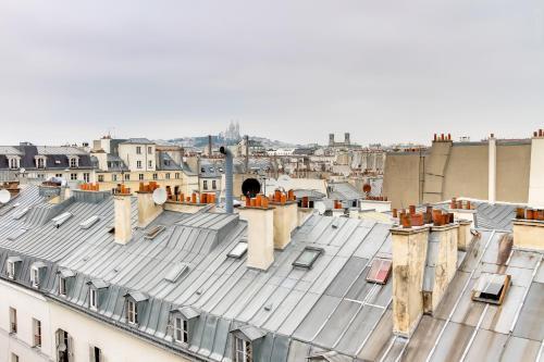 Hotel Brady – Gare de l’Est - Tap to explore photos