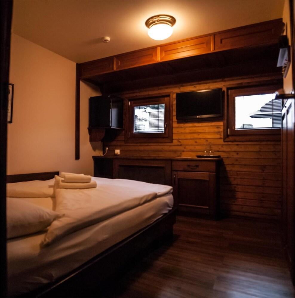 Boat Hotel Matylda Room Type - Standard Double Room, River View