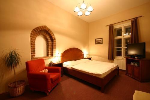 Hotel & Residence U Tri Bubnu Room Type - Standard Double Room