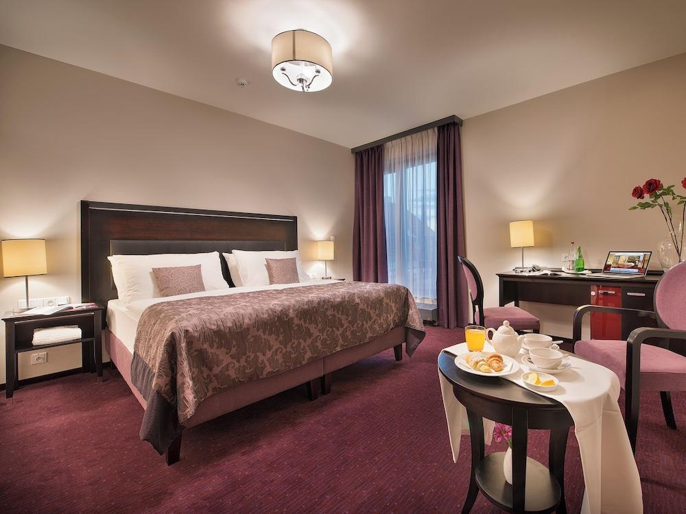 EA Embassy Prague Hotel Room Type - Double Room with Extra Bed EA Embassy Prague Hotel Room Type - Double Room with Extra Bed